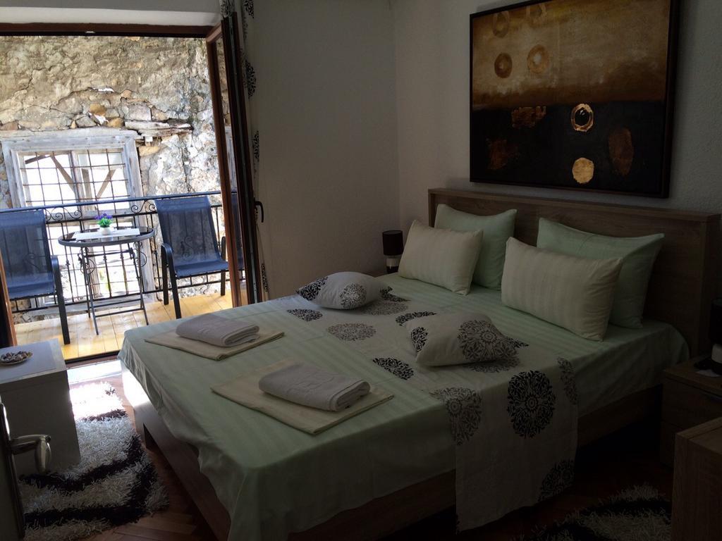 Apartments Debora Ulcinj Extérieur photo