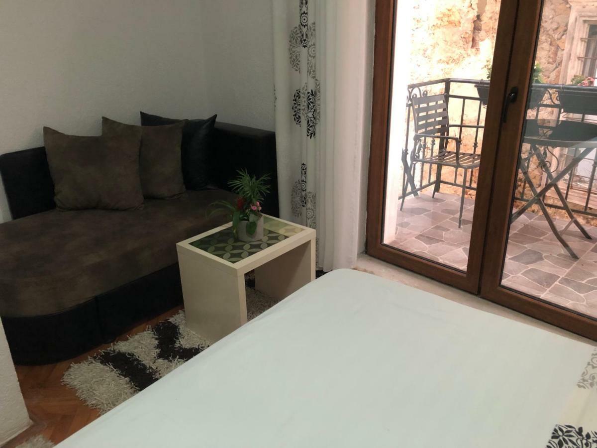 Apartments Debora Ulcinj Extérieur photo