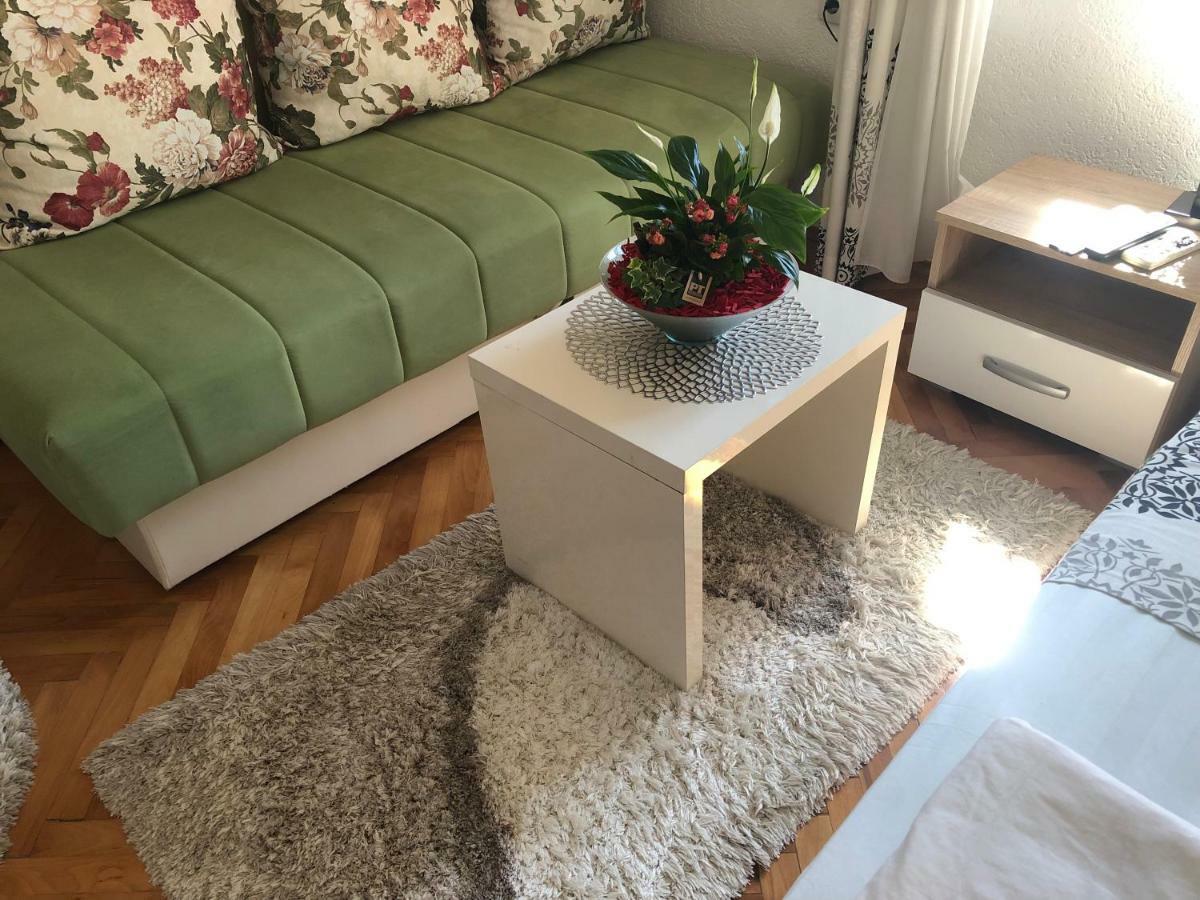 Apartments Debora Ulcinj Extérieur photo
