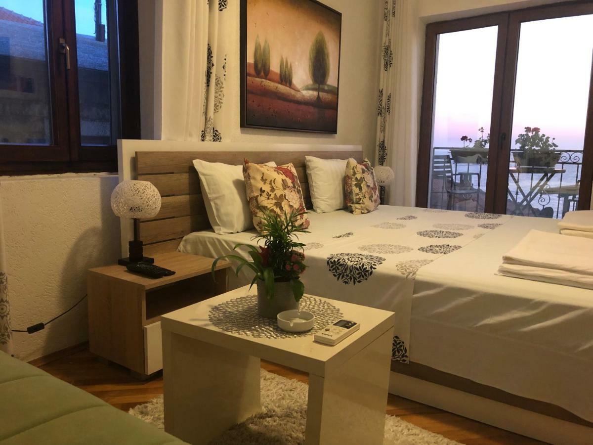 Apartments Debora Ulcinj Extérieur photo